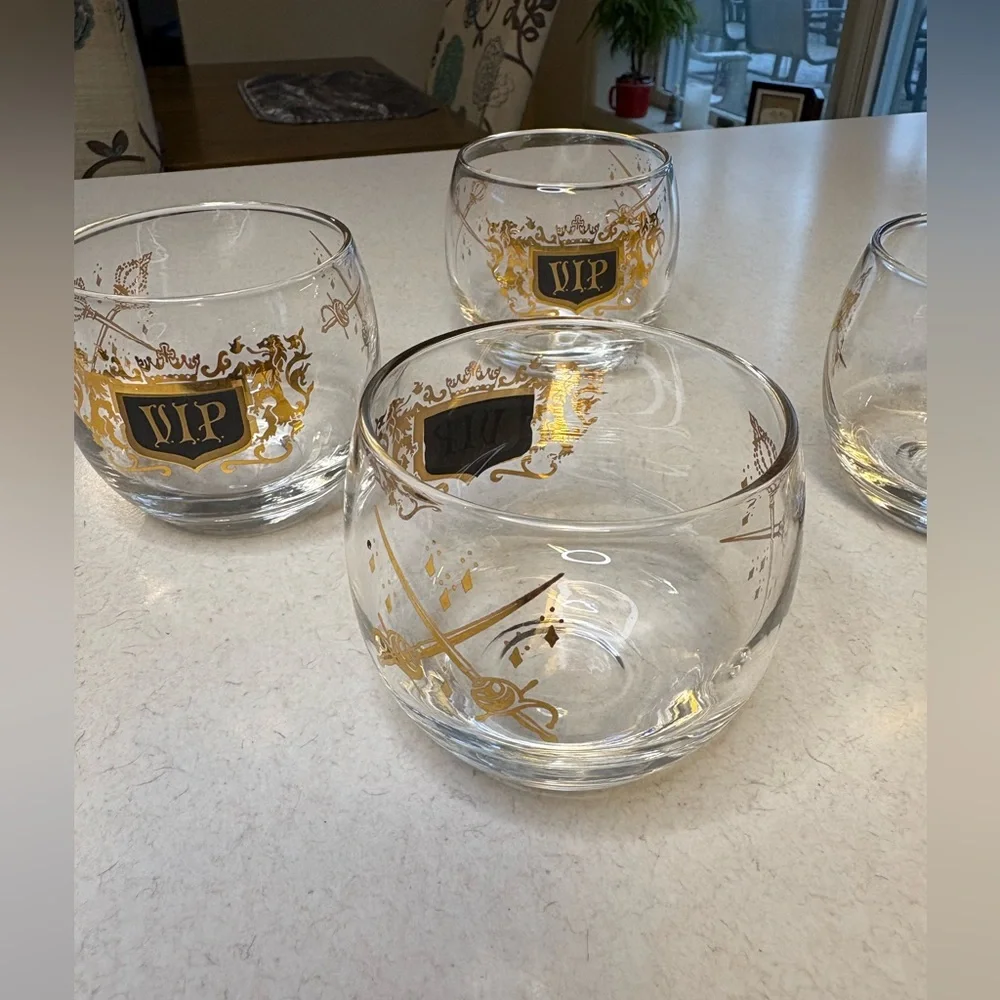 Set of 4 Vintage Mid-Century Modern “VIP” Cocktail Glasses - Picture 3 of 6